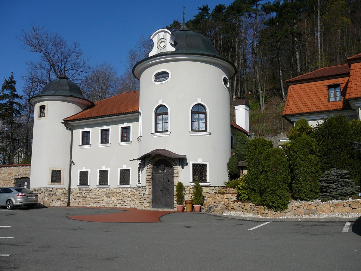 Hotel Zamecek Pod Hradem Stary Jicin 111 ภายนอก รูปภาพ